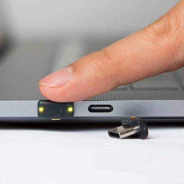 Yubico YubiKey 5C Nano - USB-turva-avain