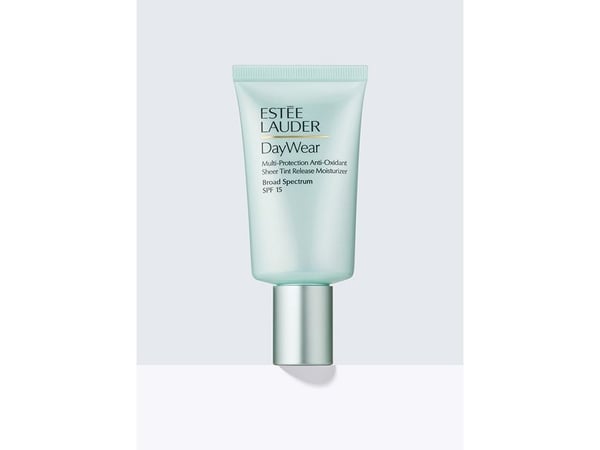Estee Lauder Day Wear Sheer Tint Release Moisturizer with SPF 15