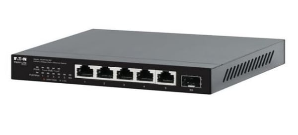 Eaton Tripp Lite series Desktop Gigabit Ethernet Unmanaged Switch PoE+ Pass-Through 5-Port 2.5 Gbps 70W Metal - Switch - ohanterad - 5 x 10/100/100...
