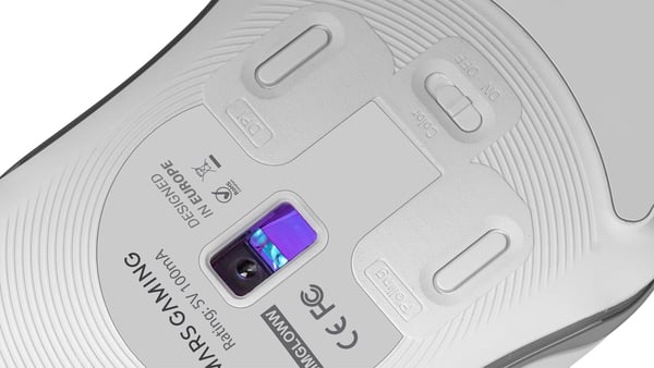 Mars Gaming MMGLOWW, Oikeakätinen, Optinen, USB A-tyyppi, 12800 DPI, Valkoinen