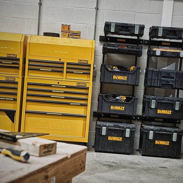 DeWALT DWST1-75694, 200 kg, Svart, 650 mm, 329 mm, 1806 mm, 40 kg