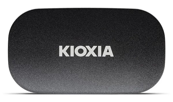 KIOXIA EXCERIA PLUS G2 - SSD - krypterat - 2 TB - extern (portabel) - USB 3.2 Gen 2 (USB-C kontakt) - 256 bitars AES - TCG Opal Encryption 2.01