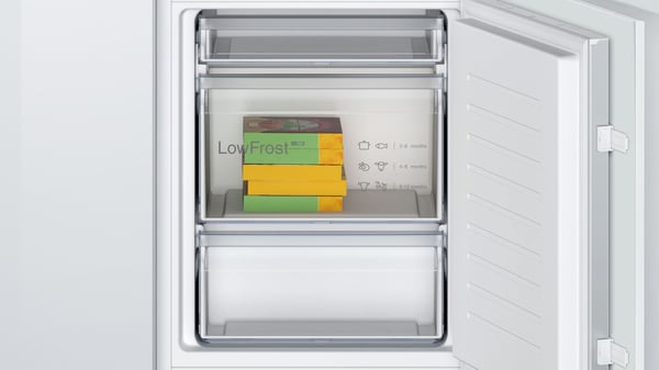 Bosch KIV86NSE0 kombiskap 267 l, integrert, energiklasse E, hvit