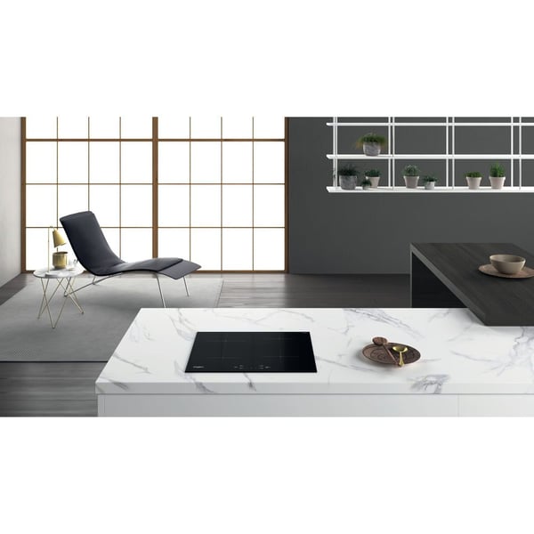 Liesituuletin Whirlpool WSQ2760BF