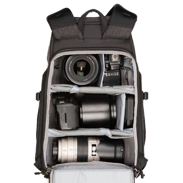 Think Tank Urban Access Backpack 13, Reppu, Olkahihna, Notebook-lokero, Musta