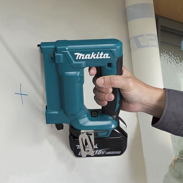 Makita DST112Z akkunitoja 18 V, niitin pituus 7–10 mm, runko - SOLO
