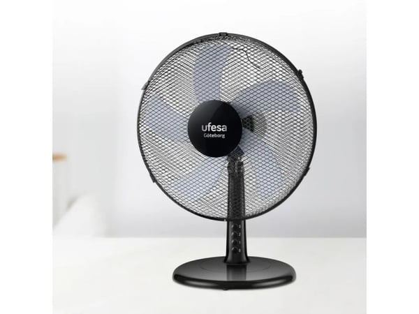 Ufesa 84105607, Kotitaloustuuletin lavoilla, Musta, Taulukko, 30 cm, Painikkeet, AC