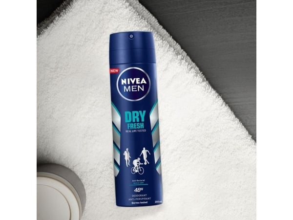 NIVEA Men Dry Fresh Antiperspirant Deodorant 200ml