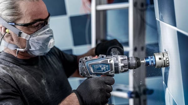 Bosch 2 608 901 562, Single/enkelt, Drill, Soft Keramiske veggflis, Stein, Flis, Svart, Grå, Sekskanttange, 4 cm
