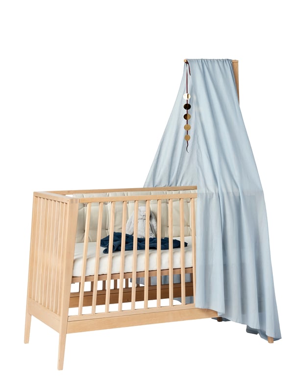 Himmelen til Leander Linea™ og Luna™ babyseng – dusty blue