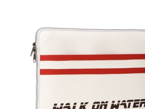 Walk On Water Laptop Boarding Skin - Fodral för bärbar dator - 13.3" - röd, offwhite