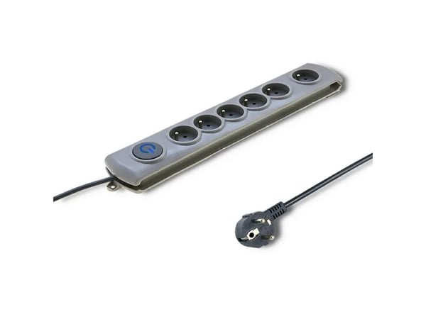 Qoltec - Överspänningsskydd - AC 230 V - 3680 Watt - utgångskontakter: 6 - 3 m sladd - grå