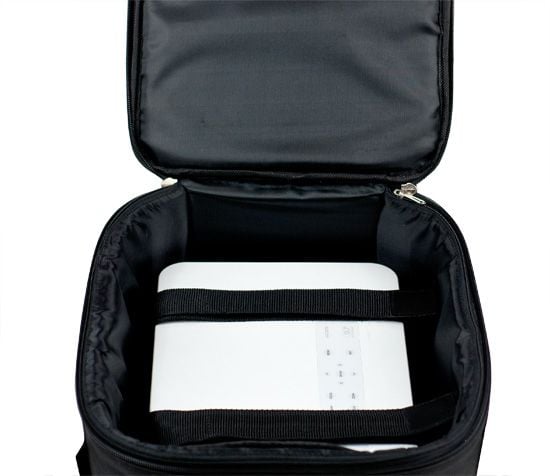 Avtek Bag+ sopii kaikkiin projektoreihin, joiden koko on enintään 270 × 110 × 350 mm