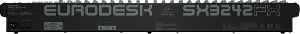 Behringer SX3242FX, 32 kanavaa, 50 W, Musta