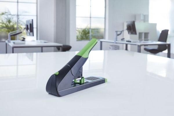 Novus B 50 re+new, 140 ark, Sort, Grønn, 23/10 SUPER, 23/13 SUPER, 23/15 SUPER, 23/17 SUPER, 23/6, 23/8, Metall, Plast, 80 g/m², 7,5 cm