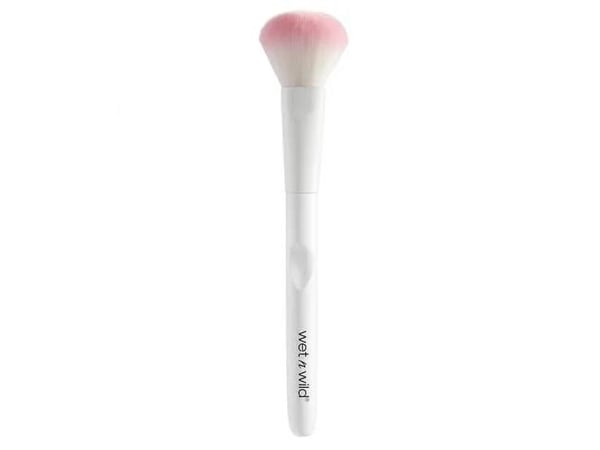 wet n wild Blush Brush, Rougeborste, Rundad, Syntetisk, Vit, Kvinna, 1 styck wet n wild Blush Brush, Rougeborste, Rundad, Syntetisk, Vit, Kvinna, 1 styck
