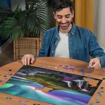 Dėlionė Ravensburger-palapeli 1000 palaa: Aurora Kirkjufellin yllä