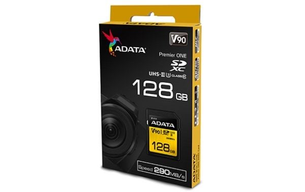 ADATA Premier ONE SDXC-muistikortti 128 GB UHS-II U3 V90 ASDX128GUII3CL10-C