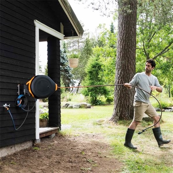 Fiskars 1027095, Seinä, Kuitu, Metalli, Musta, 1,6 kg, 195 mm, 130 mm