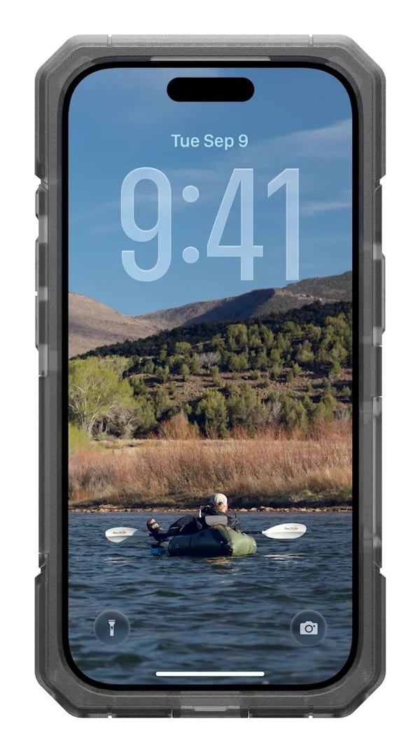 Urban Armor Gear 114521114G31, Etui, Apple, iPhone 17 Pro, 16 cm (6.3"), Aske, Gjennomsiktig