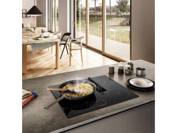 Elica NikolaTesla FIT 3Z BL/A/72 - Induktionshäll - 3 kokplattor - Fördjupning - bredd: 56 cm - djup: 49 cm - Klass A - svart med utsugsavgas (extr...