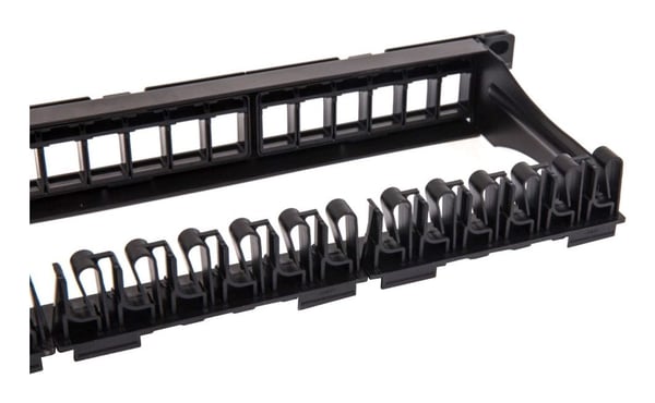 Techly I-KS PP-24-DEN, RJ-45, U/UTP (UTP), Rackmontering, 1U, Svart, -40 - 68 °C