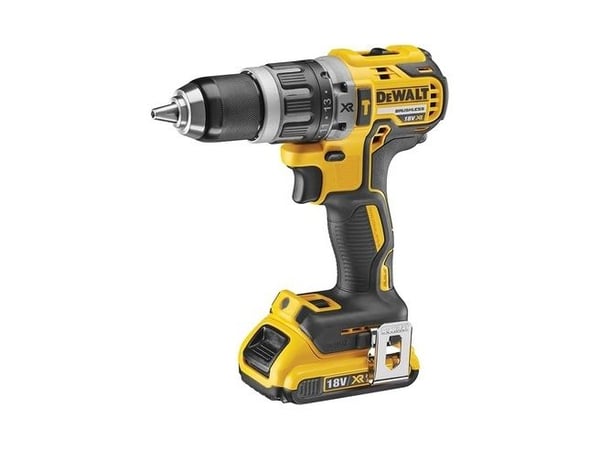 DeWALT DCD796D2-QW - Slagborr/skruvdragare - sladdlös - 2 hastigheter - nyckellös chuck 13 mm - 70 N·m - 2 batterier - 18 V