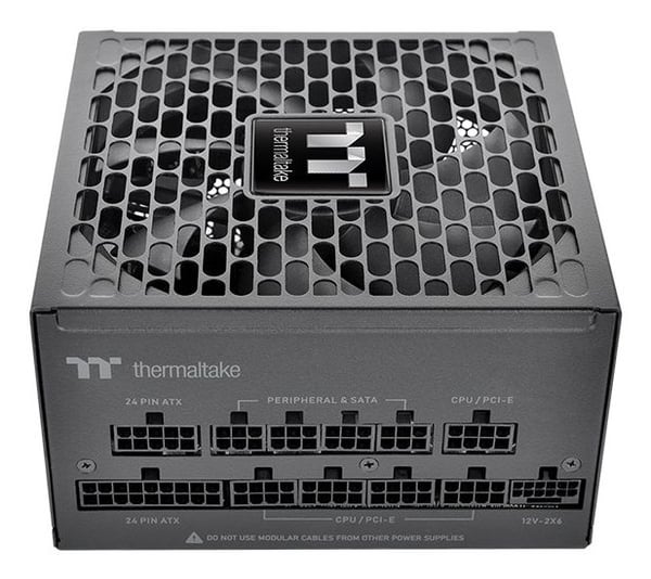 Thermaltake Virtalähde Toughpower PT ATX3.1/GEN5 80+P vähittäismyynti - PC/Palvelin virtalähde (PS-TPP-0850FNFAPE-1)
