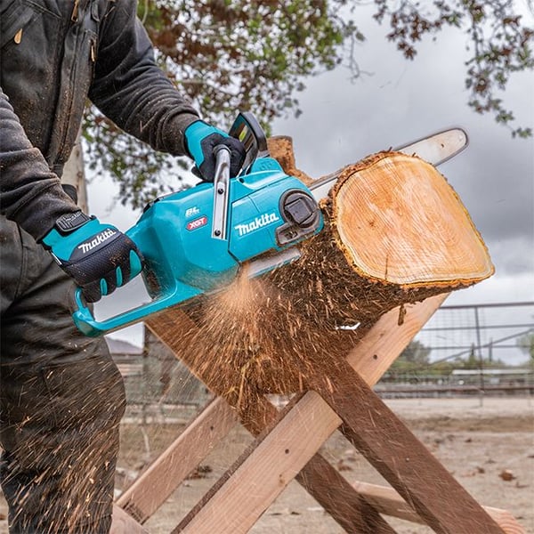 MAKITA.grandininis pjūklas 40V XGT UC016GT101 40cm 1x5,0Ah