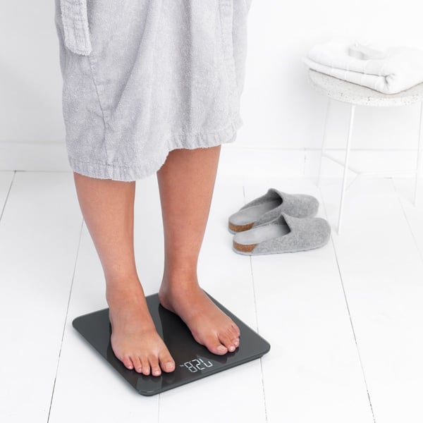 Brabantia 8710755280122, Sähkökäyttöinen henkilövaaka, 180 kg, 100 g, Harmaa, kg, lb, Suorakulmio