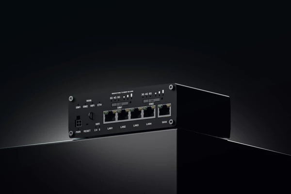 Teltonika RUTM52, Wi-Fi 5 (802.11ac), Dual-band (2,4 GHz / 5 GHz), Ethernet LAN, 5G, Sort, Industriel router