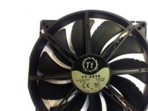 Thermaltake Pure 20 - Lådfläkt - 200 mm