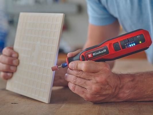 Einhell TE-MT 7.2 Li batteridrevet slipe- og graveringsverktøy, 57 stk.