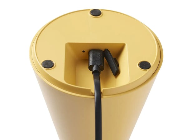 BORDLAMPE NYHAVN STØVET GUL