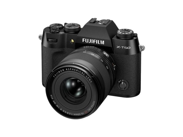 Fujifilm X -T50 + XF16-50mmF2.8-4.8 R LM WR, 40,2 MP, 7728 x 5152 pixlar, X-Trans CMOS 5 HR, 6.2K, Pekskärm, Svart