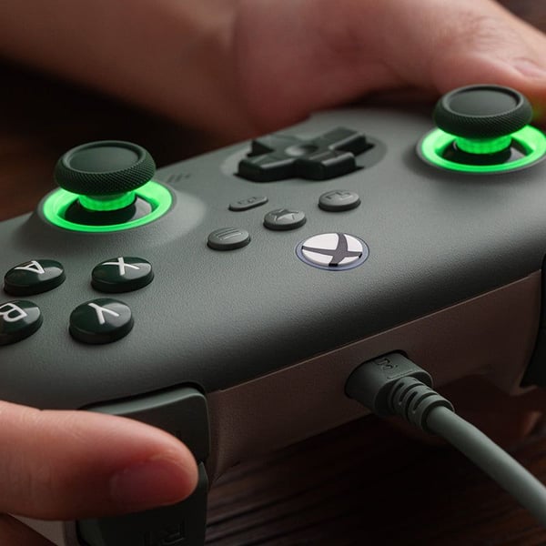 8Bitdo Ultimate C - Håndkonsoll - kablet - mørk grønn - for Microsoft Xbox One, Microsoft Xbox Series S, Microsoft Xbox Series X, PC
