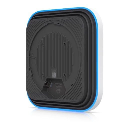 Ubiquiti E7 -tukiasema, WiFi 7, 11 500 Mbit/s, 10 GbE -uplink, valkoinen