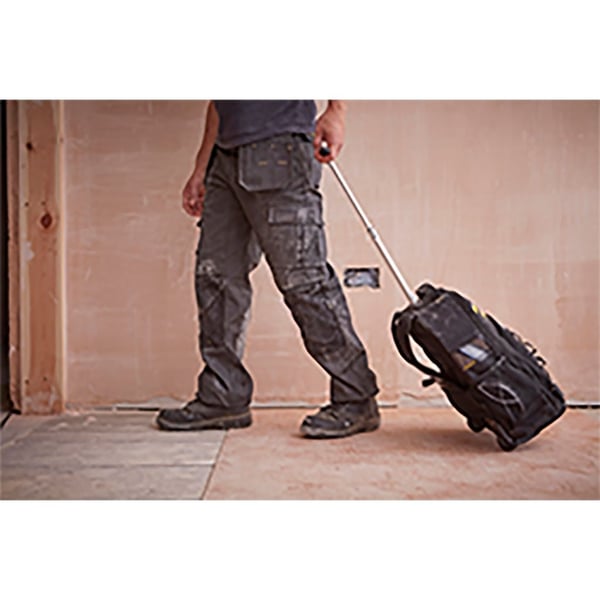 Stanley STST83307-1 Essential-työkalureppu, teleskooppikahva, musta/keltainen