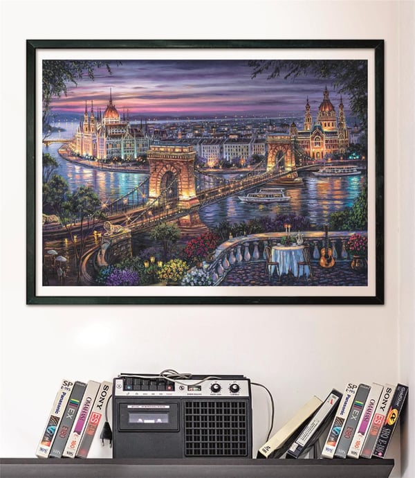 Clementoni Puslespil HQC Lights of the Danube 2026 - Compact, 1000 brikker