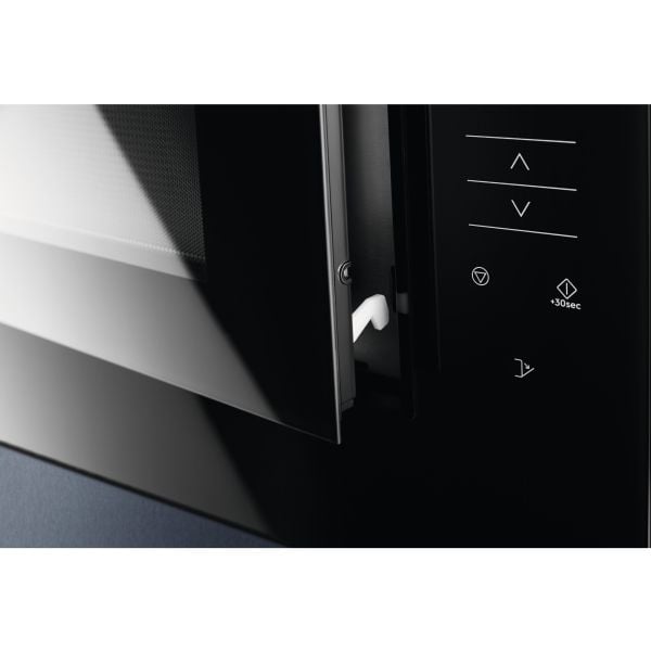 Electrolux KMFD264TEX mikrobølgeovn med grill 26 L 900 W, svart/rustfritt stål