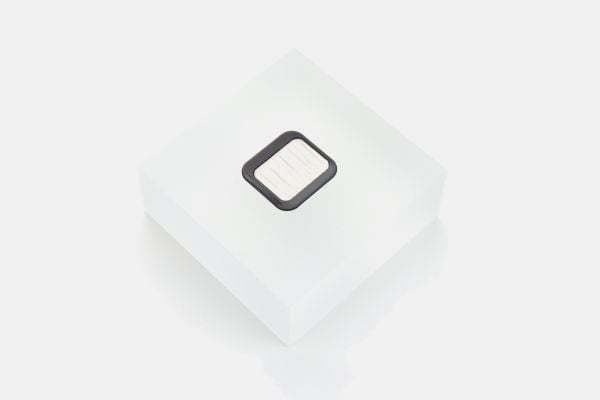 1 Iridescent colour square, in a clamshell - "FINETEC Premium" | Red