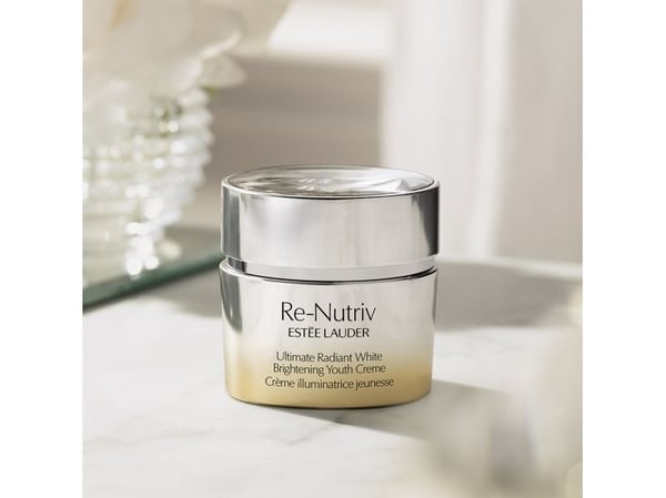 Re-Nutriv Brightening Face Cream ( Ultimate Radiante White Brightening Youth Creme) 50 ml