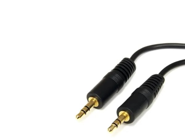StarTech.com 6 ft. (1,8 m) 3,5 mm audiokaapeli - 3,5 mm audiokaapeli - kullatut liittimet - uros/uros - Aux-kaapeli (MU6MM) - audiokaapeli - stereo...