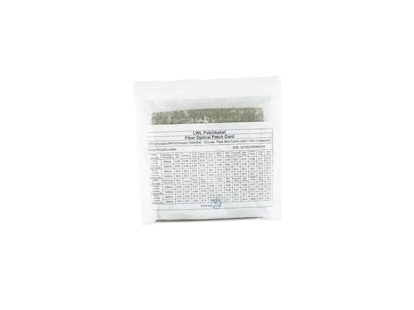 BlueOptics AV28-BO, 15 m, LC/APC, OM4, MPO, MPO, MPO