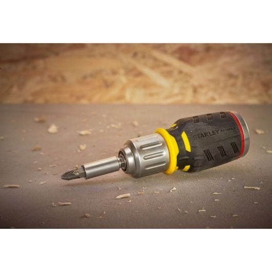 Stanley FMHT0-62688, 45 mm, 101 mm, 222 mm, 225 g