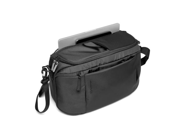 Manfrotto MB MA3-BP-H, reppu, Universal, olkahihna, kannettavan tietokoneen lokero, musta