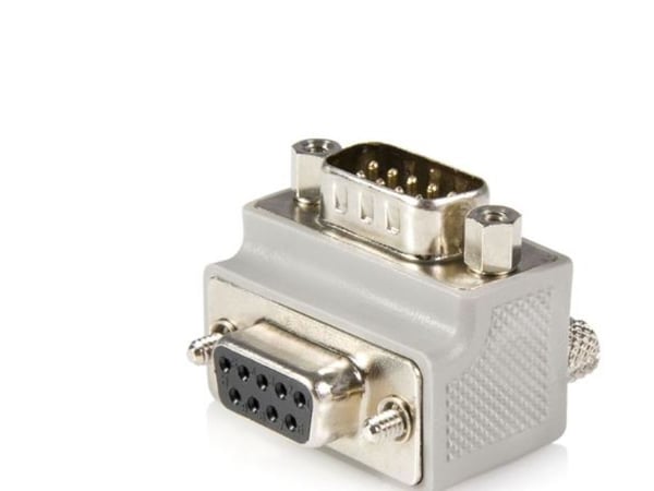 StarTech.com Right Angle DB9 to DB9 Serial Cable Adapter Type 1 - M/F - Serial adapter - DB-9 (M) to DB-9 (F) - GC99MFRA1 - Seriell adapter - DB-9 ...