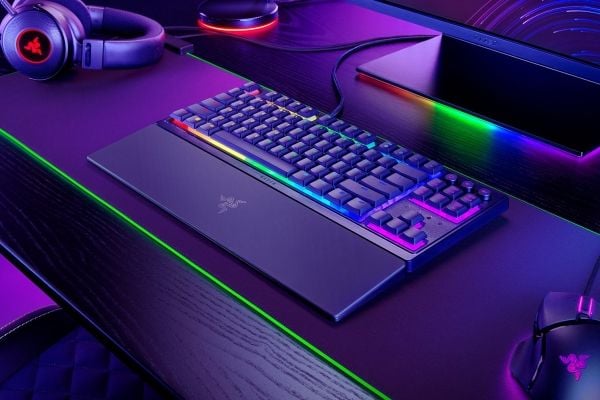 Razer Ornata V3 - Tastatur - TKL - bakgrunnsbelyst - USB - QWERTY - Nordisk