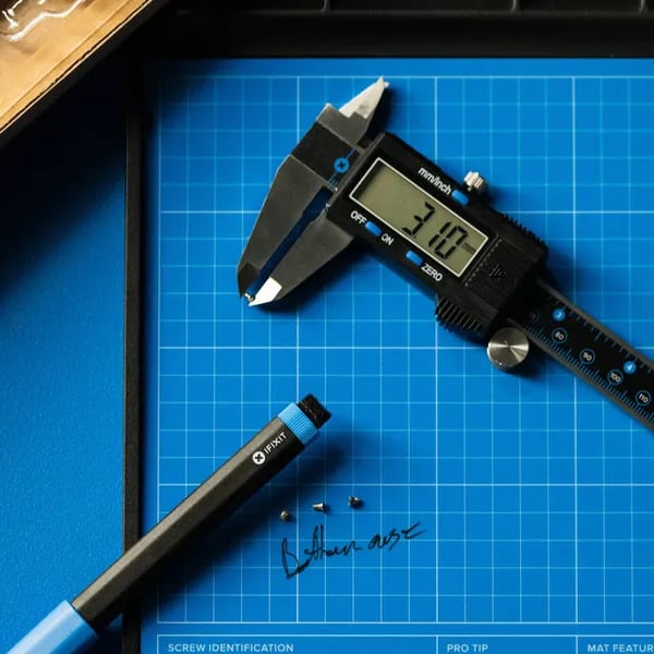 Suwmiarka cyfrowa iFixit Digitaalinen työntömitta