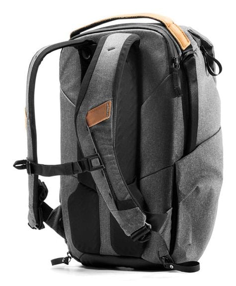 Peak Design Everyday, Reppu, Mikä tahansa tuotemerkki, Olkahihna, Notebook-lokero, Puuhiili
